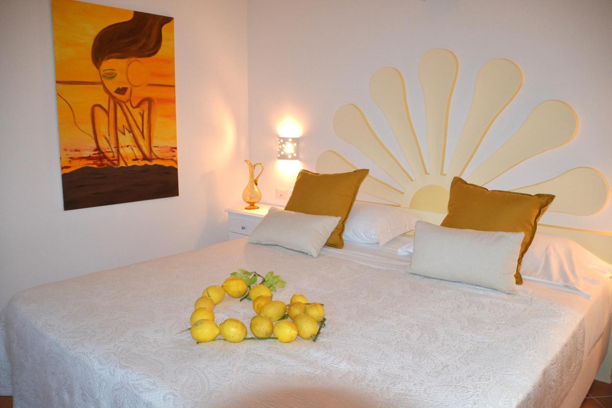 Villa Santa Chiara Positano Suites Zewnętrze zdjęcie