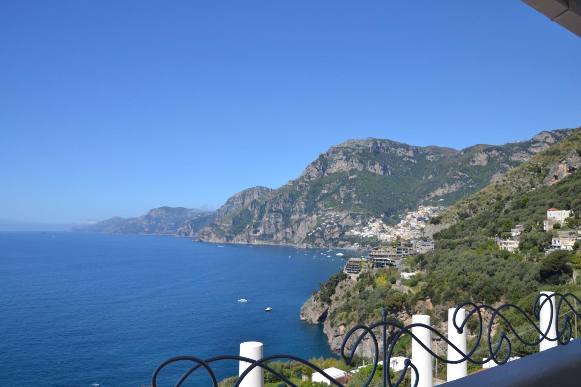 Villa Santa Chiara Positano Suites Zewnętrze zdjęcie