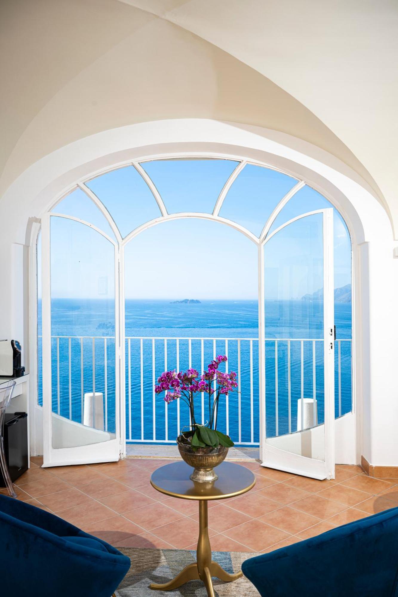 Villa Santa Chiara Positano Suites Zewnętrze zdjęcie
